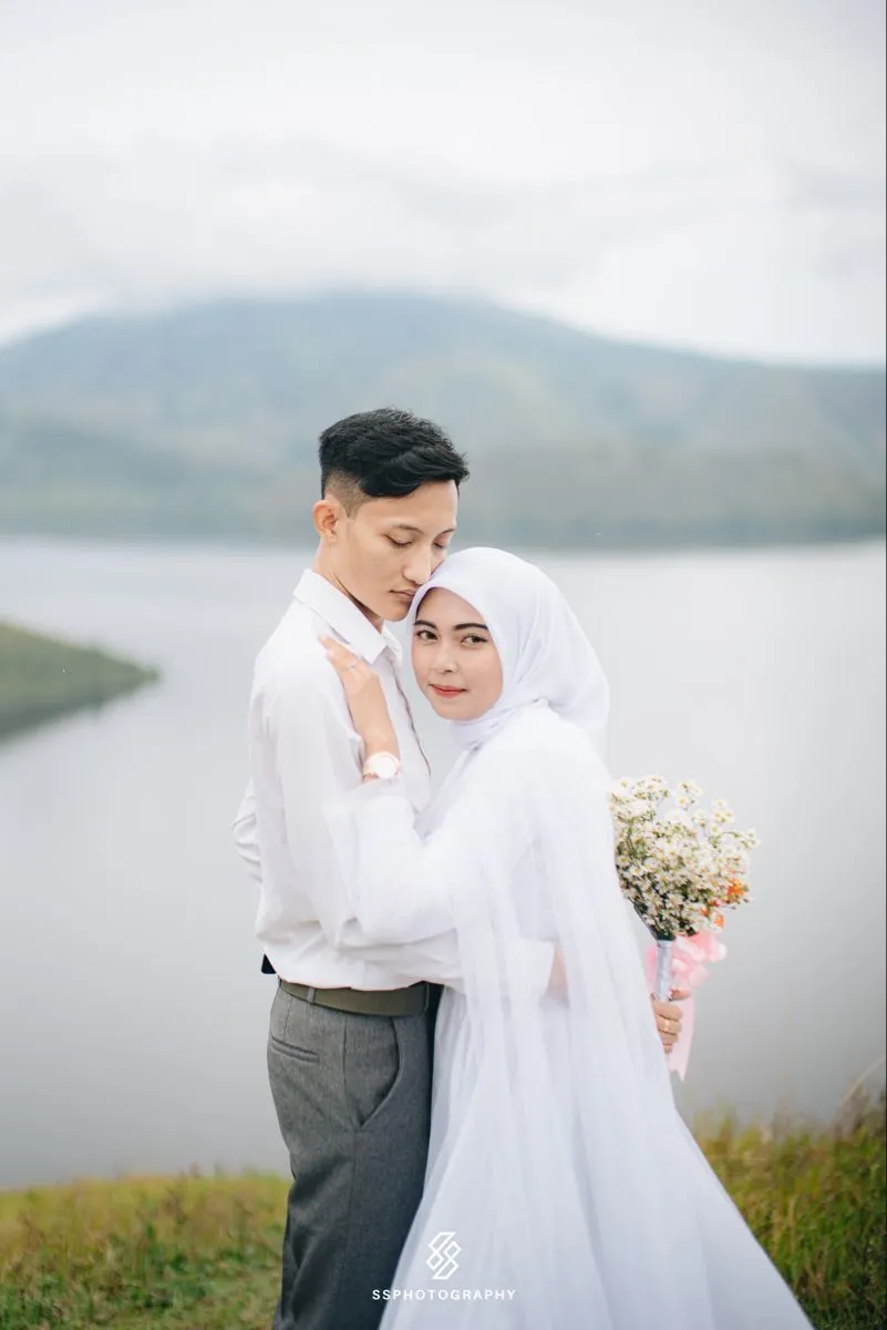 Foto Mempelai Laki-laki